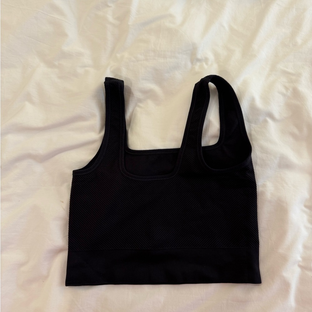 All In Motion Cropped Tank - Picture 4 of 5